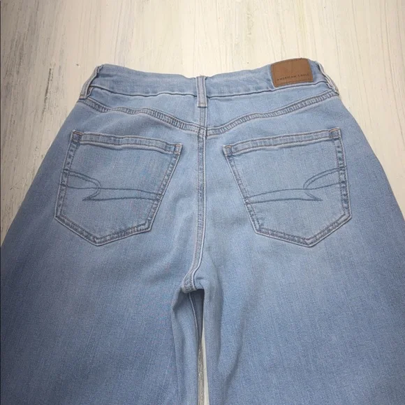 American Eagle Stretch Curvy Super High-Waisted Baggy Wide-Leg Jeans 0R - Picture 11 of 15